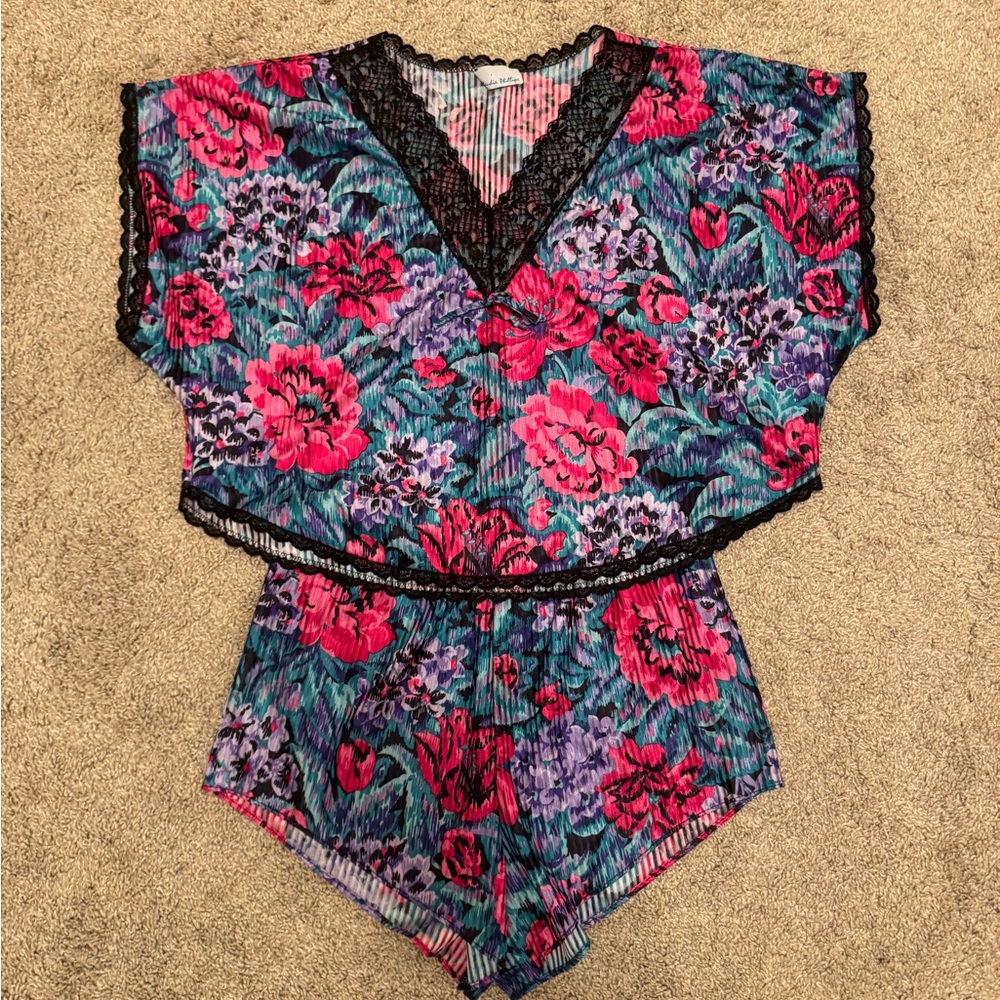 Vintage 2 Piece Sleep Set